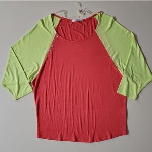 Femme by Tresics Women's Bright Raglan Sleeve Top